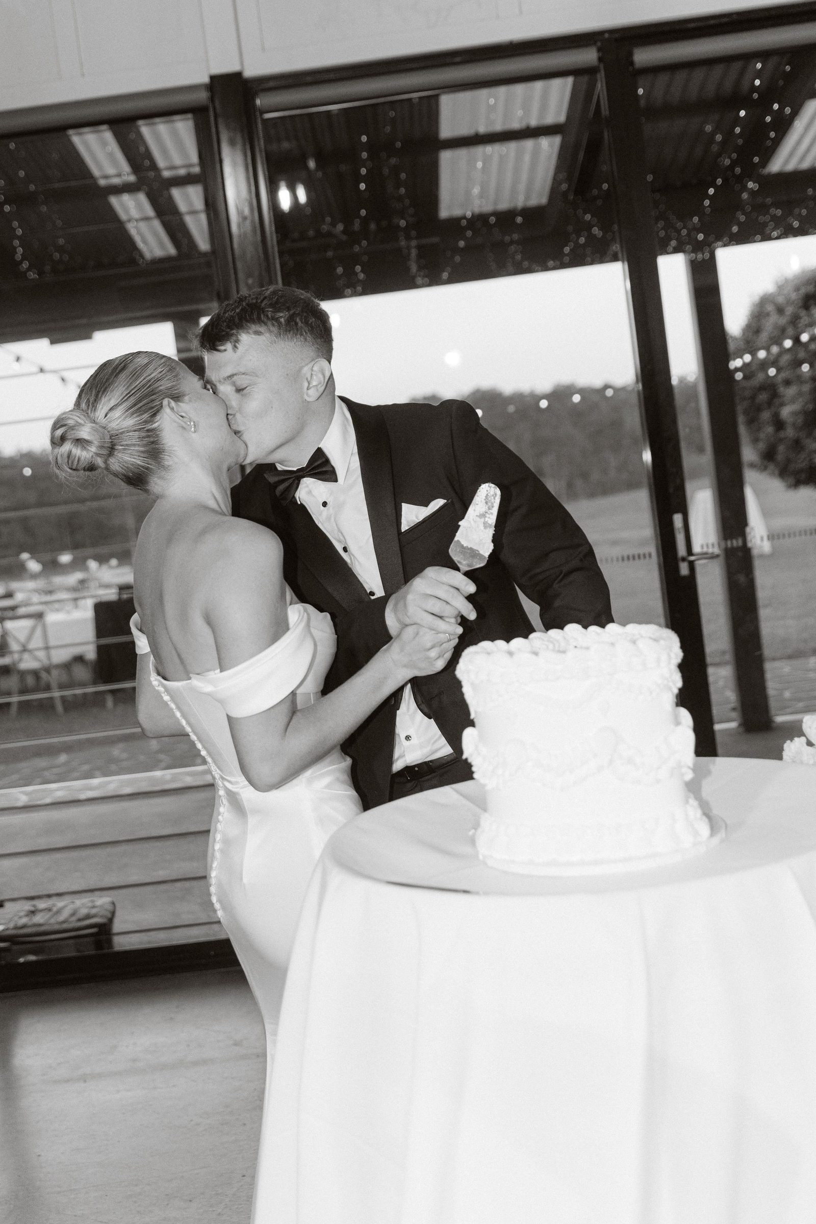 Daniel & Jasmine wedding at Bimbadgen Palmers Lane