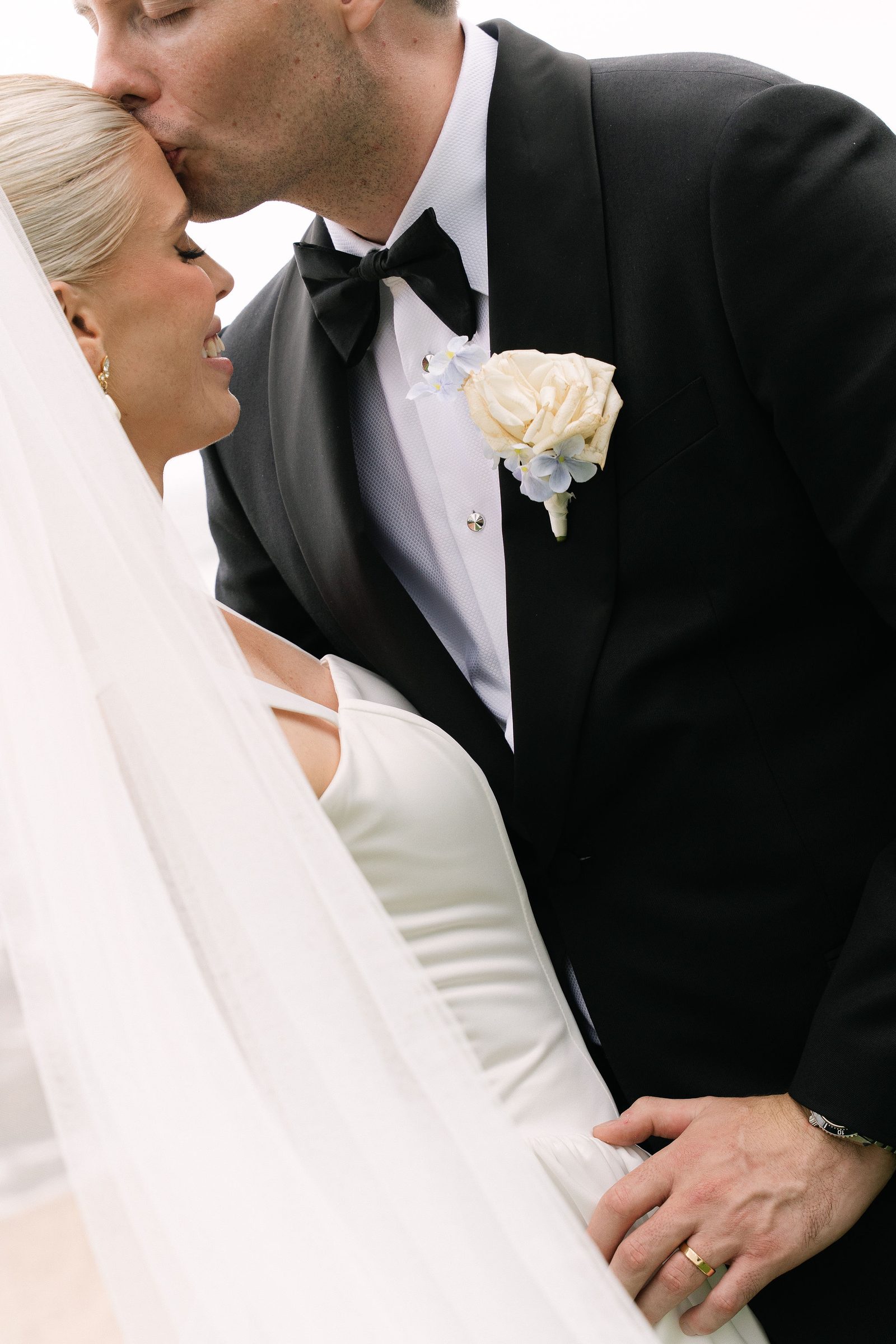Lawsen & Hollie wedding at Headland Weddings