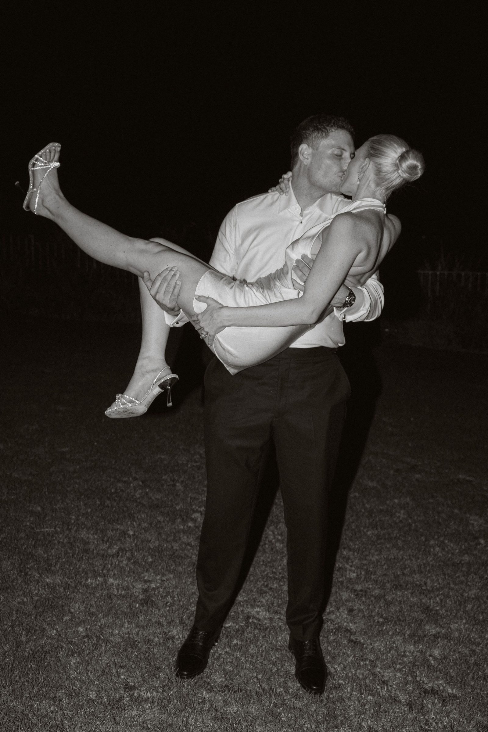 Lawsen & Hollie wedding at Headland Weddings