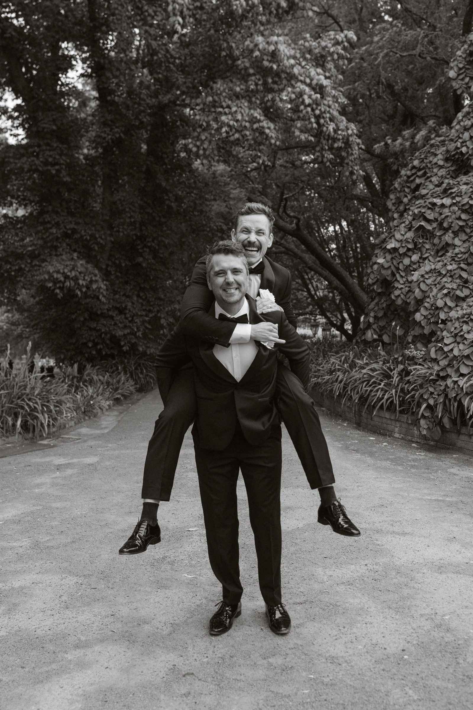 Ned & Maddie wedding at Montrose House