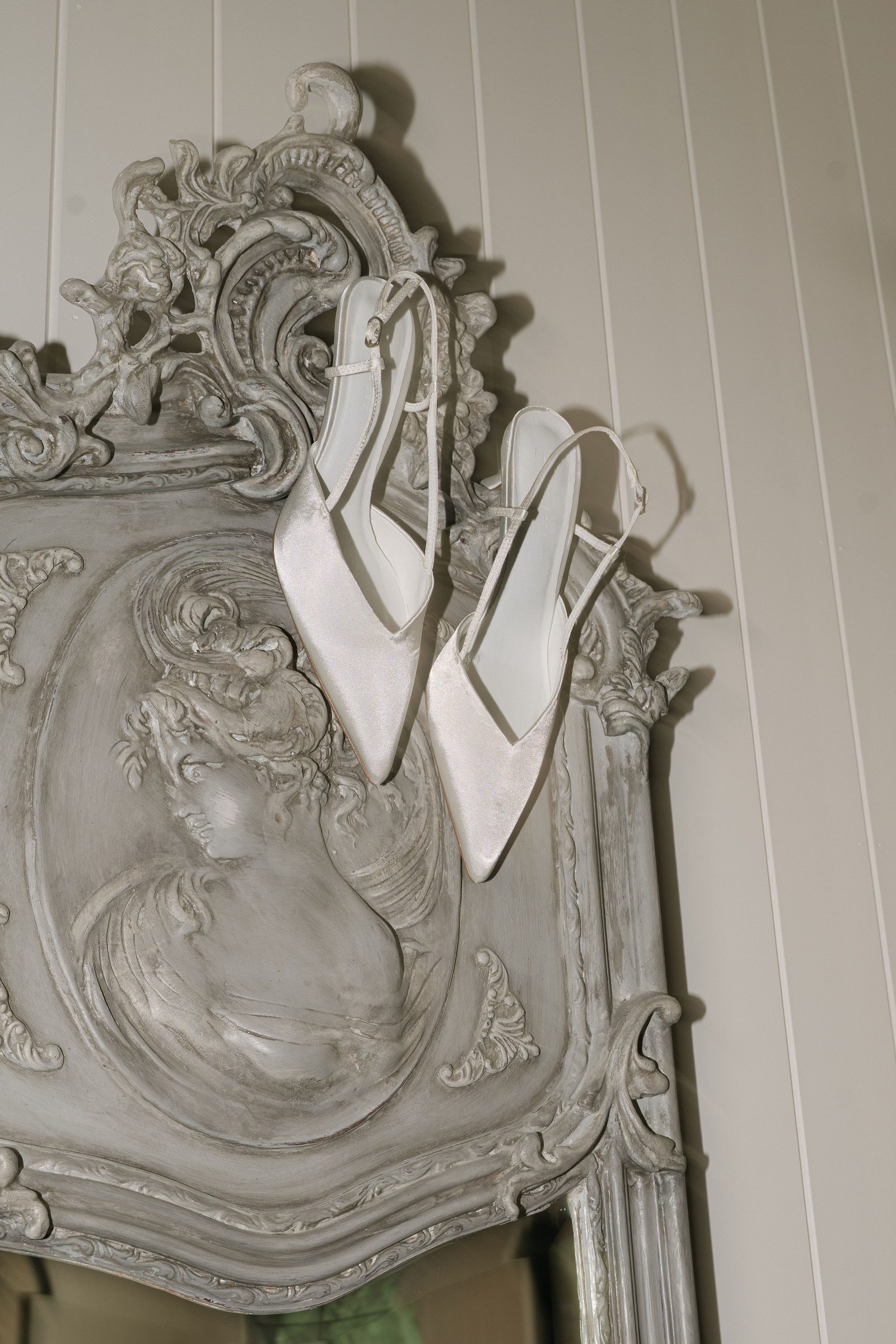 Ned & Maddie wedding at Montrose House