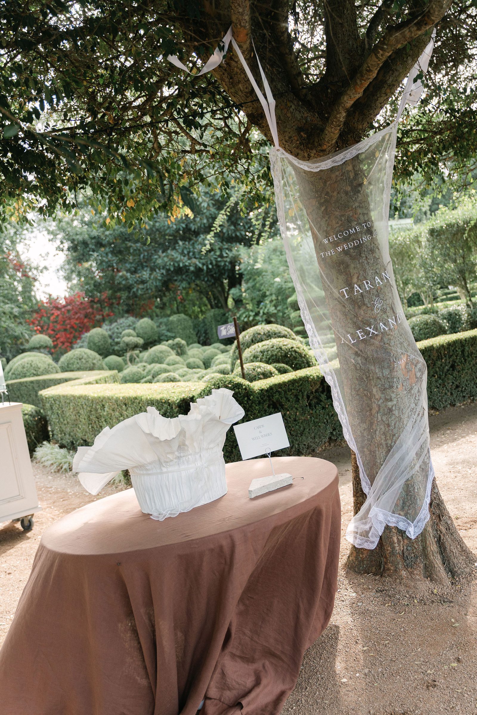 Taran & Alex wedding at The Merribee