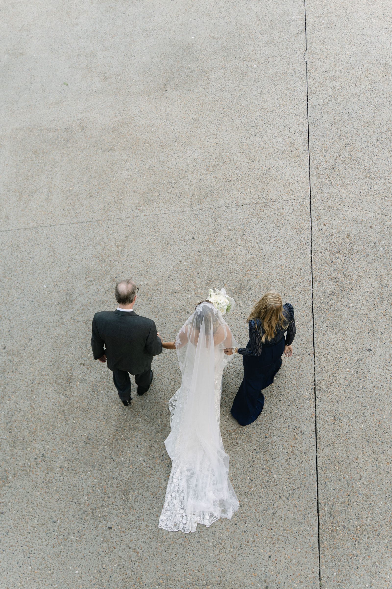 Tim & Melissa wedding at Oatlands Estate